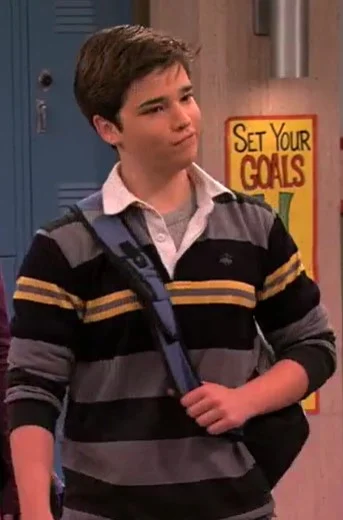 Freddie Benson, iCarly [Season 3-4] (Nathan Kress)