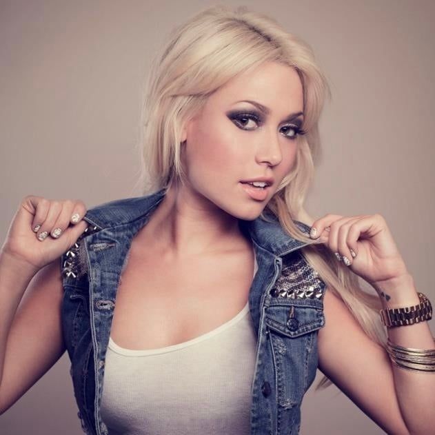 Nichole Cordova (Girlicious)