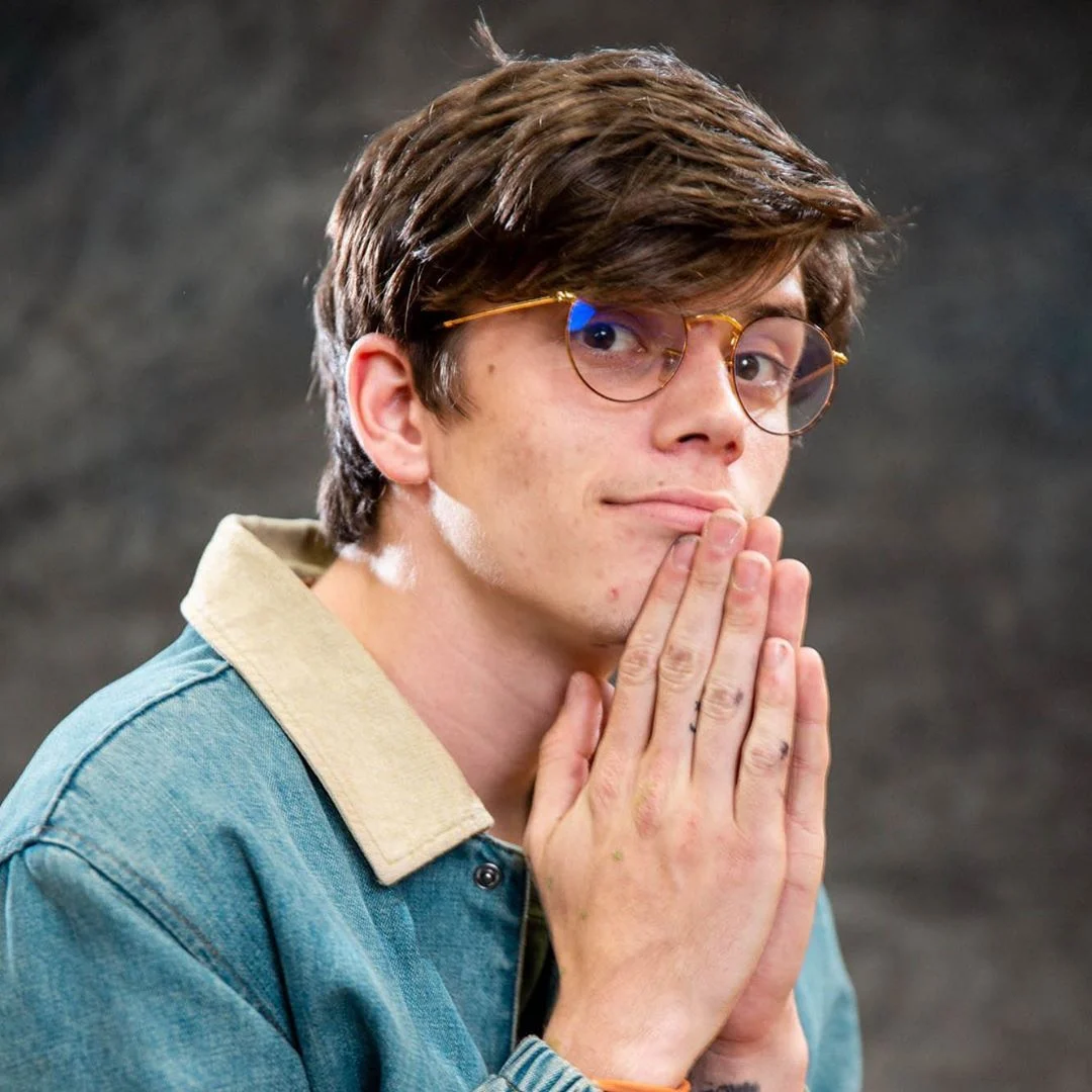 Austin Porter (PRETTYMUCH)