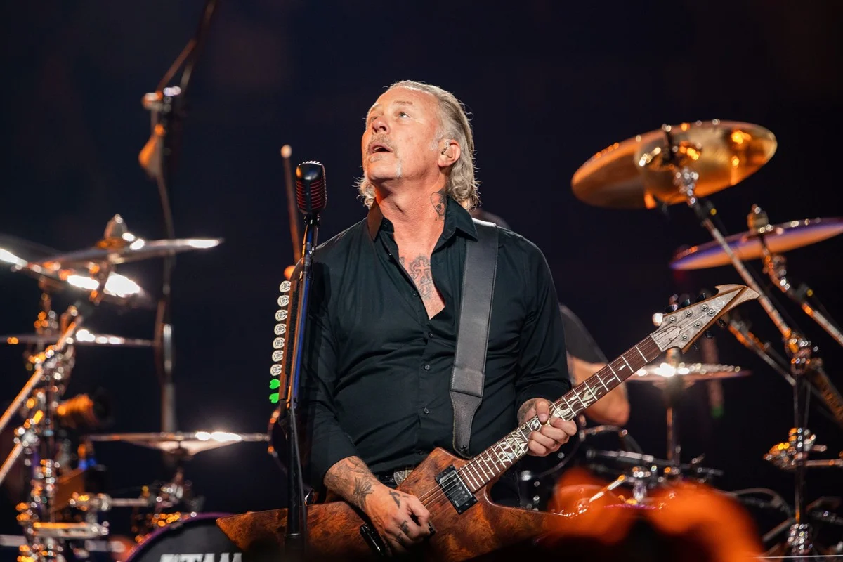 James Hetfield (72 Seasons era)