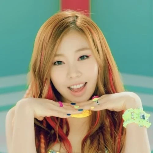 Ashley of LADIES CODE' by kyuroll