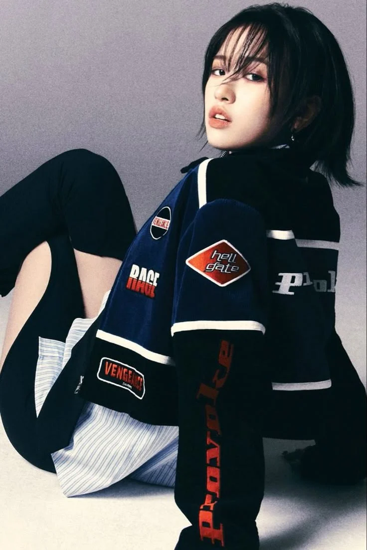YUJIN of IVE: All-Round Model