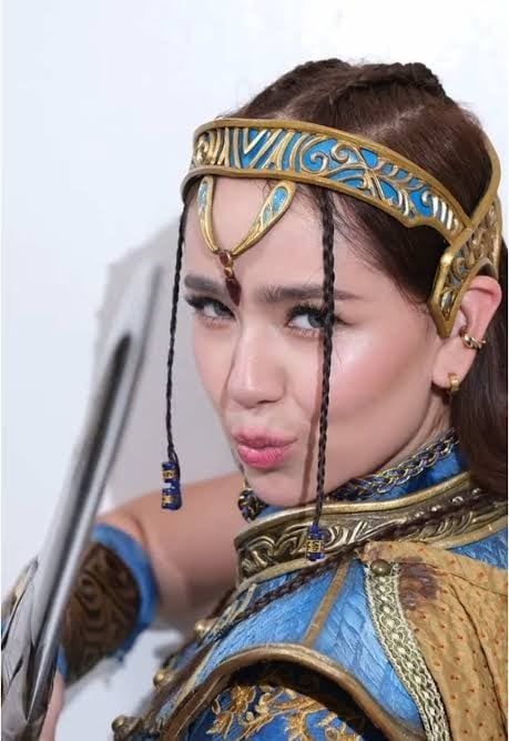 Mikee Quintos (Sang'gre Lira - Encantadia)