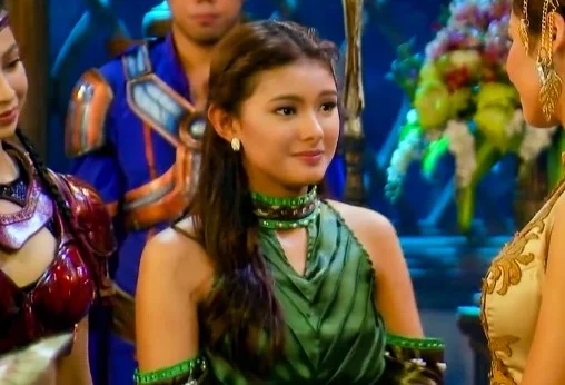 Kate Valdez (Sang'gre Mira - Encantadia)