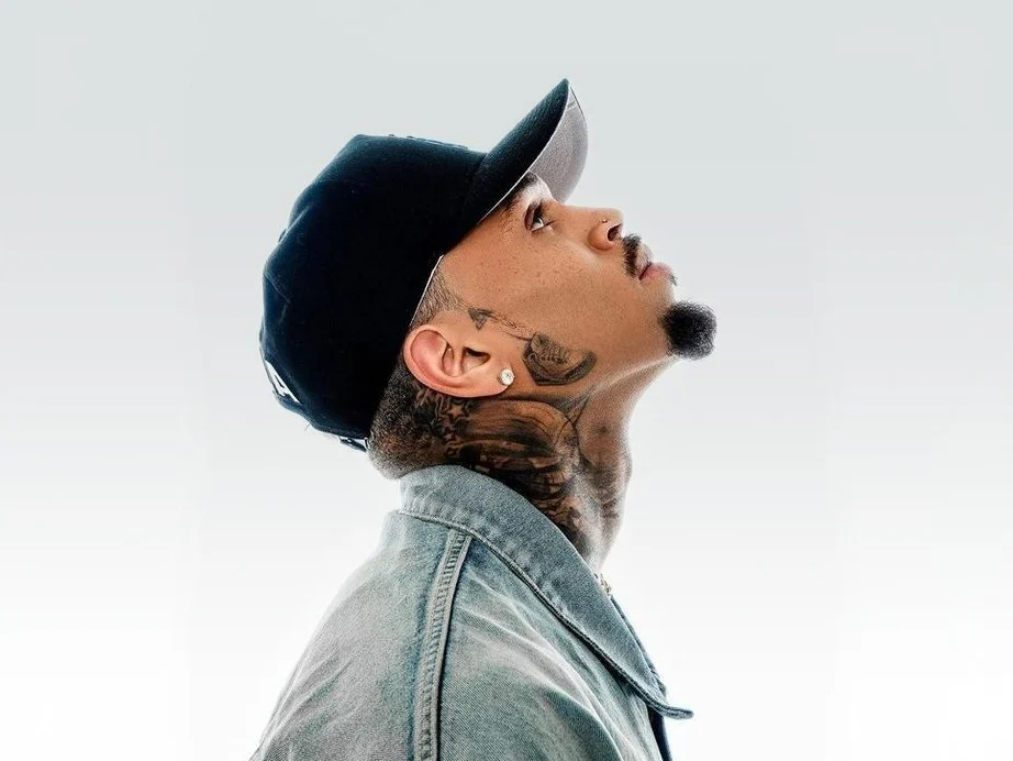Chris Brown (11:11) (2023)