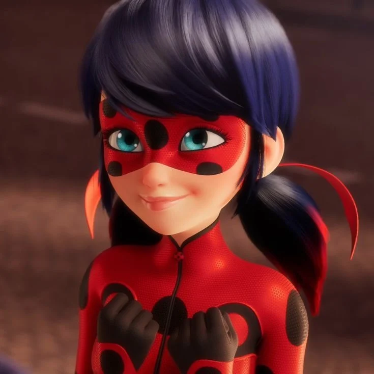 Ladybug [Español Latino] By Pupe - Marinette Dupain-Cheng